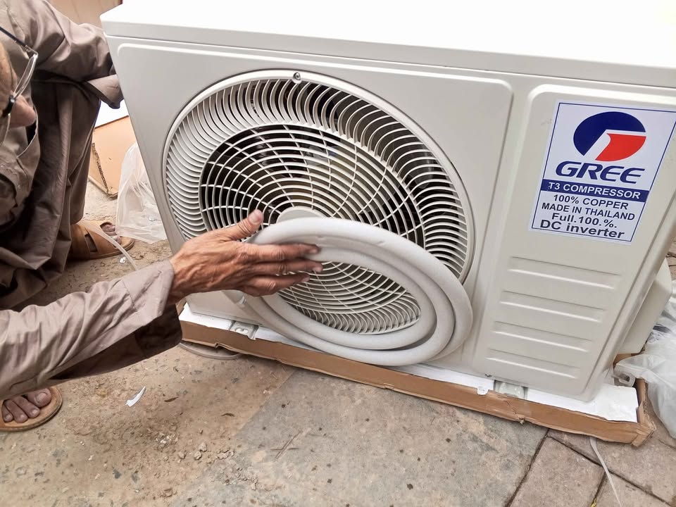 GREE SPLIT NEW AC DC INVERTER MADE IN THAILAND T3 COMPRESSOR ENERGY SAVER IMPORTED